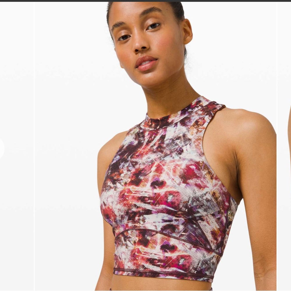 Lululemon Everlux and Mesh Cropped Tank
Urbantricity Multi / Dark Terrace